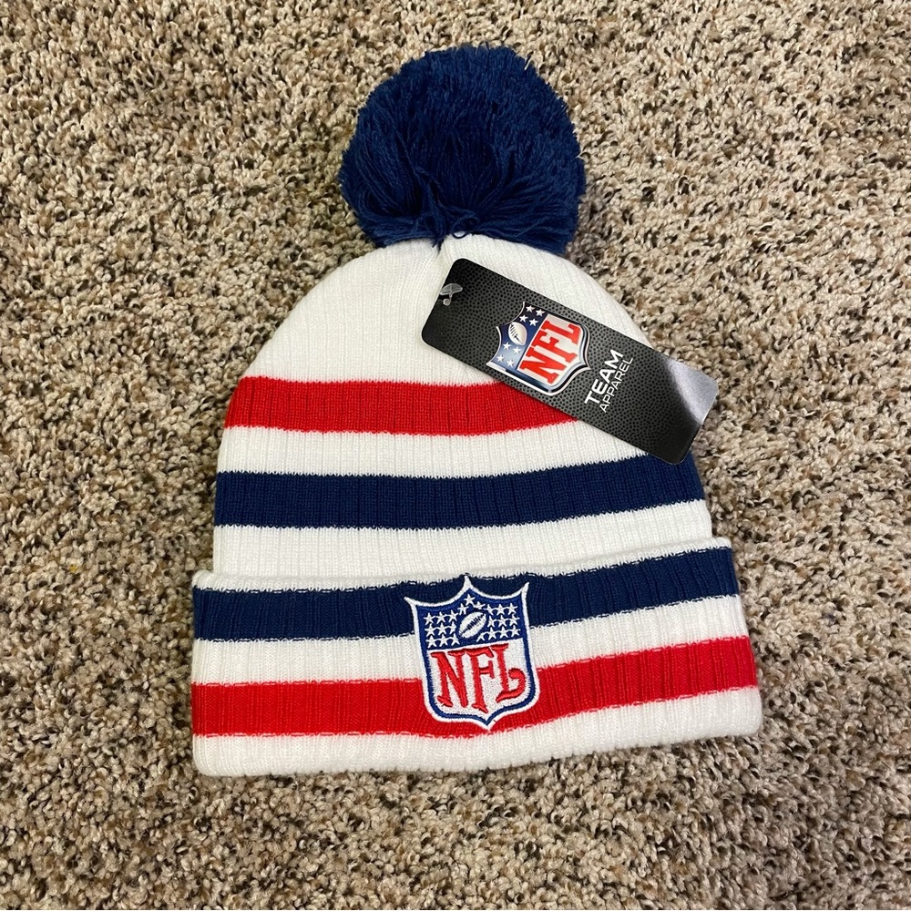 NWT NFL beanie - blue red white - team apparel